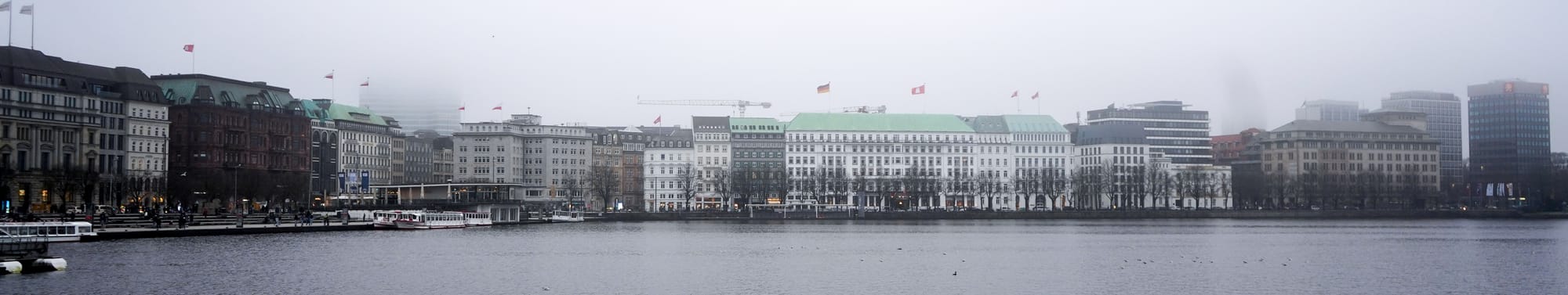 Det starter altid i Hamborg